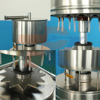 Machine de remplissage de liquide Machine de remplissage rotative automatique de produits alcalins et machine de remplissage de bouteilles d'alcool de capsulage 50ml