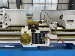 مخرطة يدوية أفقية شاملة ثقيلة عالية الدقة رقمية ذات حامل صلب طراز CA6140 مع شهادة CE - Product Image 3