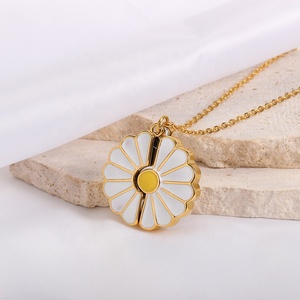 Nuovo You Are My Sunshine Sunflower collana <span class=keywords><strong>gioielli</strong></span> moda placcato oro Open Lettering gocciolante olio fiore ciondolo collana margherita - Product Image 2