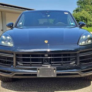 Ventes de voitures d'<span class=keywords><strong>occasion</strong></span> 2024 - <span class=keywords><strong>PORSCHE</strong></span> <span class=keywords><strong>Cayenne</strong></span> <span class=keywords><strong>E</strong></span>-<span class=keywords><strong>Hybrid</strong></span> Turbo S SUV - Product Image 1