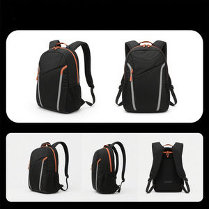Sac à dos de sport léger et durable pour hommes, idéal pour l'entraînement de football, avec logo personnalisé, sac de voyage décontracté pour l'école et la salle de sport - Product Image 2
