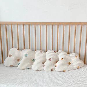 Kore bebek nakış pamuk bulutlu şekilli yastık 24*39cm çocuk yumuşak karikatür ayı nefes Anti-mite kafa boyun yastık - Product Image 2