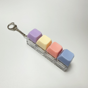 Porte-clés Fidget Lumineux et Coloré 4-en-1 avec Bouton de Décompression, Clavier Anti-Stress, Cadeau Fidget, <span class=keywords><strong>Keycaps</strong></span> de Clavier Personnalisés - Product Image 6