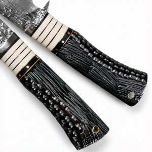 Couteau de survie multi-usage en acier Damas personnalisable, forgé à la main avec manche en imitation ivoire pour la chasse et le dépecage - Product Image 4