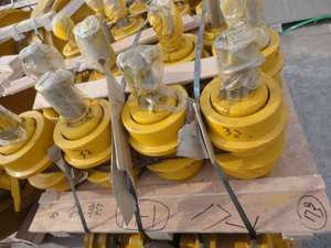 مجموعة بكرات حامل المسار لبلدوزر شانتوي عالية الجودة ومتينة مع ضمان لمدة سنة واحدة للآلات الإنشائية الثقيلة - Product Image 2