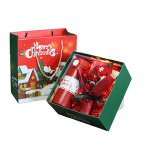 Ornement traditionnel Design noël tasse en céramique ensemble classique père noël tasse à café écharpe gants pour la maison cadeau <span class=keywords><strong>de</strong></span> fête - Product Image 3