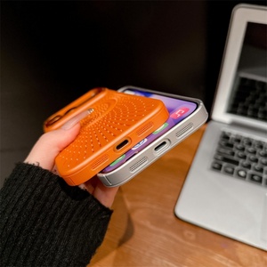 เคสระบายความร้อนแบบโปร่ง ดีไซน์หรู สำหรับ iPhone 17 15 14 13 16 12 Pro Max Plus 17Pro 17  วัสดุ PC แข็ง  ฝาหลังแม่เหล็กแบบด้าน - Product Image 5