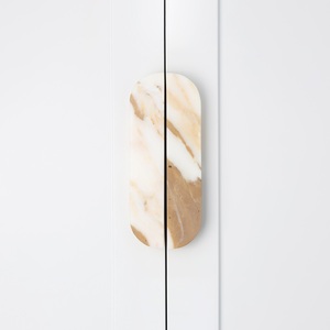 Poignée de <span class=keywords><strong>porte</strong></span> de <span class=keywords><strong>cuisine</strong></span> et de placard Maxery en pierre naturelle écologique, marbre, veinage audacieux, texture organique - Product Image 5