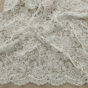 Tissu de dentelle douce en coton blanc + polyester pour robes de soirée de mariage Textiles de maison de travail durables écologiques - Product Image 5