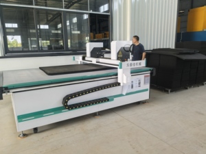 Panel Aislante NBR de Celda Cerrada con 23% de Caucho, Diseño Industrial Impermeable, Grosor Personalizado, para Cadena de Frío, Fabricado en Camboya - Product Image 6