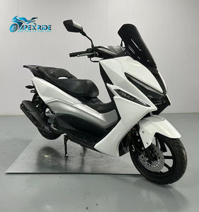 Scooter Apex Ride RAPTOR Conveniente de 6.3kw y 149cc con Arranque sin Llave para Desplazamientos Urbanos - Product Image 1
