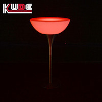 Table de bar LED portable avec pieds en acier, étanche, pour événements et cocktails