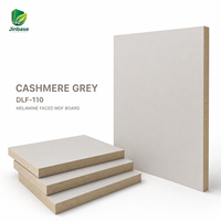 Panneau MDF E0 moderne, écologique, résistant à l'humidité, imperméable, ignifuge, avec placage bois et surface mate douce