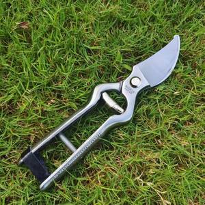 Sécateur de taille Hakama 20-30 mm, lame en acier inoxydable forgée, outil de jardinage pour la taille des arbres fruitiers - Product Image 1