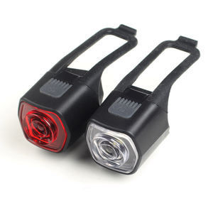 Vente en gros de feux arrière de vélo LED rechargeables par USB-C, portables, étanches IPX4, en ABS, pour la conduite nocturne - Product Image 4