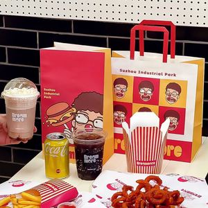 Bolsas de Papel Kraft Ecológicas con Logotipo Personalizado y Asas Planas para Comida Rápida, Pollo Frito y Hamburguesas - Product Image 1