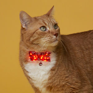 Kerah kucing Natal dengan dasi kupu-kupu menyala merah hijau kerah kucing untuk anjing kecil anak perempuan anak laki-laki dengan liontin lucu untuk berdandan hewan peliharaan - Product Image 1
