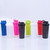 Bouteilles de shaker à protéines en plastique sans BPA avec logo personnalisé, bouteilles d'eau de sport pour la salle de sport avec boule de shaker