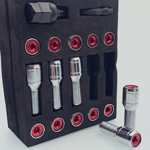 Convient pour <span class=keywords><strong>Bmw</strong></span>, Mercedes-benz et audi Modified Forged Aviation Aluminium 7075T6 Wheel Hub Screws Tire Anti-theft Screw Nuts - Product Image 1