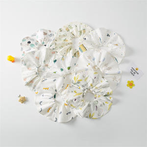 Vente en gros de bavoirs imperméables pour bébés serviettes de salive pour nouveau-nés à motif animal 100% coton bavoirs pour enfants fournitures maternelles et infantiles - Product Image 1