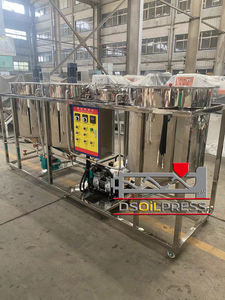 Nueva máquina de refinería de petróleo semiautomática de unidad pequeña con capacidad de 1500 kg/h para limpiar aceite de cocina - Product Image 4