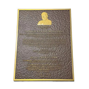 <span class=keywords><strong>Plaque</strong></span> et signalétique en <span class=keywords><strong>laiton</strong></span> de forme personnalisée, moderne, <span class=keywords><strong>professionnelle</strong></span> et de haute qualité pour usage commercial - Product Image 2