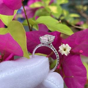 Anillo de Compromiso de Diamante Cultivado en Laboratorio de Joyería de Lujo, Oro Blanco de 14k con Diamante Esmeralda de Laboratorio de 3ct, Anillos de Mujer, Anillo de Bodas - Product Image 6