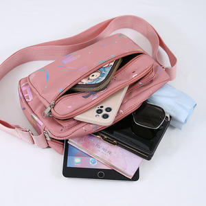 LJD8800 Bolso cruzado para mujer, bolso de pecho portátil con cremallera multicapa, cuadrado horizontal, para atuendos diarios, rosa, azul, negro - Product Image 1