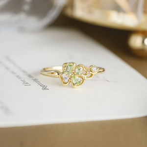Lucky Guardian Trébol de cuatro hojas Rectángulo redondo Hierba fresca Peridoto verde Piedra preciosa Circón blanco Anillo fino Joyería - Product Image 3