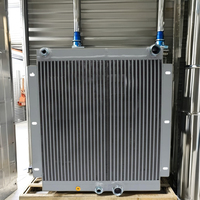 Approvisionnement d'usine Grande surface de refroidissement Noyau en aluminium Pompe de refroidisseur intermédiaire eau-air Nouveaux camions d'occasion Refroidisseur de l'industrie de la construction
