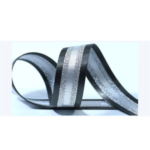 סרט רפלקטיבי דמוי ניילון כסוף בעובי 1.0 מ\\\"מ באיכות גבוהה, דומה לסרט ניילון מקורי. - Product Image 4