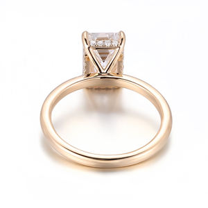 Bague de fiançailles pour femme en or jaune 14 carats avec diamant de laboratoire DEF VVS1 de 2 carats, taille radiant, pour Noël, Noël ou anniversaire - Product Image 3