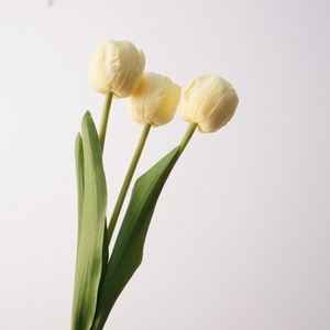 Bouquet de fleurs artificielles en latex blanc, effet toucher réel, pour mariage, fête, décoration de table ou centre de table. - Product Image 4