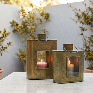 Wholesale <b>Brass</b> Antique Metal Candle Holder <b>Lanterns</b> in Unique Shape for Indoors Decoration - Product Image 1