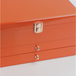 Boîte de rangement pour bijoux à trois tiroirs en bois couleur unie style Europe-Amérique, organisateur de bijoux grande capacité personnalisable - Product Image 3