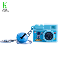 Porte-clés pour enfants, porte-clés créatif en forme d'appareil photo, porte-clés LED, mini appareil photo coloré avec cloche, porte-clés en plastique simulant un appareil photo