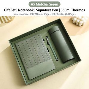 Ensemble Cadeau Papeterie Prix de Gros, Carnet A5 en PU Durable et Stylo Métallique Professionnel, Cadeau de Fêtes pour Entreprise Multinationalle - Product Image 2