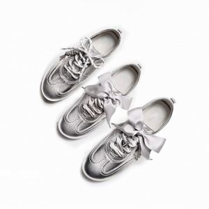 Zapatillas Retro de Mujer con Suela Suave de Cuero, Estilo Forrest Gump, Planas, Casuales, con Cordones, Nueva Colección Primavera 2026 - Product Image 1