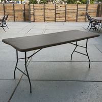 Table pliante noire portable de 6 pieds mobilier d'extérieur pour cour hôpital salle à manger entrepôt salle de sport en plastique