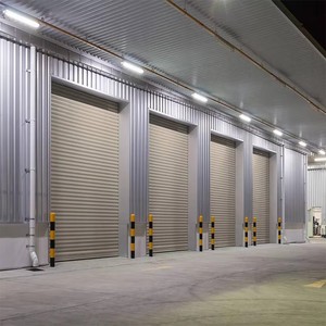 <span class=keywords><strong>Porte</strong></span> de <span class=keywords><strong>garage</strong></span> <span class=keywords><strong>sectionnelle</strong></span> moderne ZEYI en verre avec capteur de sécurité infrarouge, panneau sandwich en alliage d'aluminium - Product Image 4