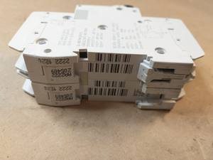 Controlador de Programación PLC Multi 9 C60 Bp C 1A <span class=keywords><strong>2</strong></span> Polos M9F42201 - Product Image 3