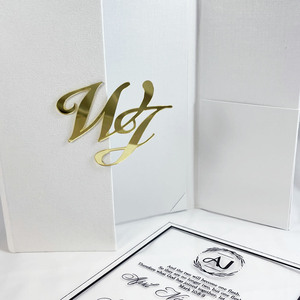 Letrero con Monograma de Letras Doradas en Espejo, Decoración Personalizada con Iniciales en Caligrafía para Bodas, Fiestas y Decoración de Habitaciones - Product Image 2