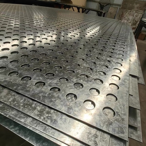 Grille de couloir industrielle en acier non allié perforé, finition anodisée, durable, résistante à l'eau et à la corrosion - Product Image 6