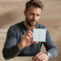 Interrupteur intelligent personnalisable WiFi basse tension ABS IP65 certifié CE pour la protection et le contrôle des circuits