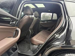 Auto Usado en Venta, <span class=keywords><strong>BMW</strong></span> X4 XDrive25i 2019, Paquete M Sport, SUV Usado, Volante a la Izquierda, Automático, Lujoso, 184hp, Tracción en las Cuatro Ruedas, Excelente Estado - Product Image 4
