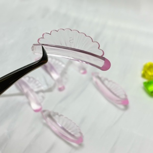 Coussinet de levage de cils Boucliers de coiffage extrêmes Rouleau de stratification de 6 tailles Tige de permanente de cils sans colle brillante sur la paupière Coussinets auto-adhésifs Bouclier - Product Image 6