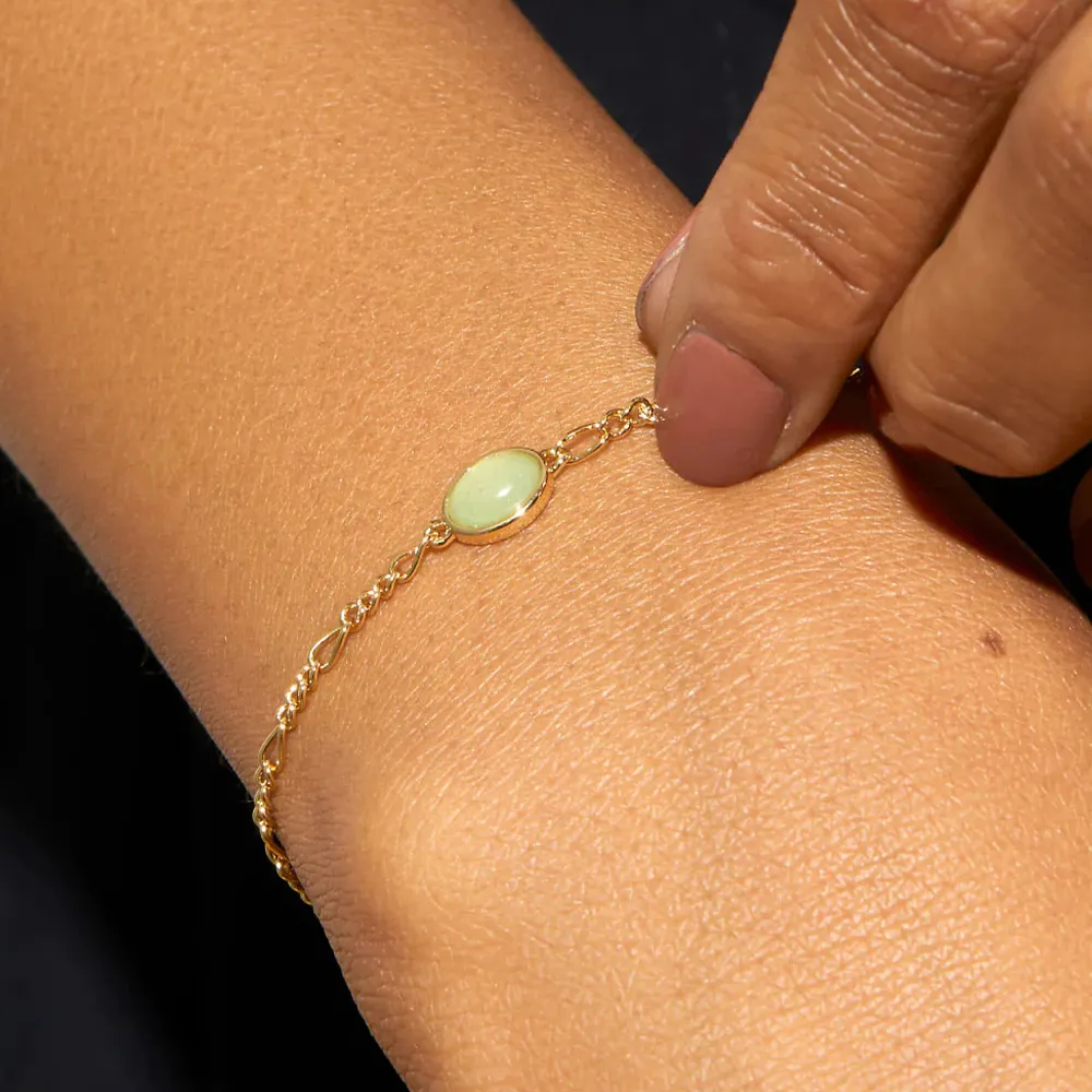 Gioielli semplici bracciale in acciaio inossidabile placcato oro con pietra verde naturale bracciale a catena Figaro con pietre preziose ornamentali da donna