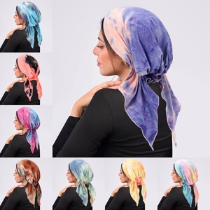 Venta al por mayor nuevo sombrero de cinta simple arco flor tela dos colas Tie-Dye gorra de <span class=keywords><strong>quimioterapia</strong></span> <span class=keywords><strong>verano</strong></span> lona Material de poliéster - Product Image 1