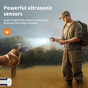 เครื่องไล่สุนัขอัลตราโซนิคพร้อมไฟ LED ควบคุมการเห่ารูปทรงนกฮูก - Product Image 3