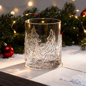 Verre à shot en cristal transparent avec motif sapin 3D en relief créatif, base épaisse et lourde, pour boissons, thème montagne et forêt - Product Image 1